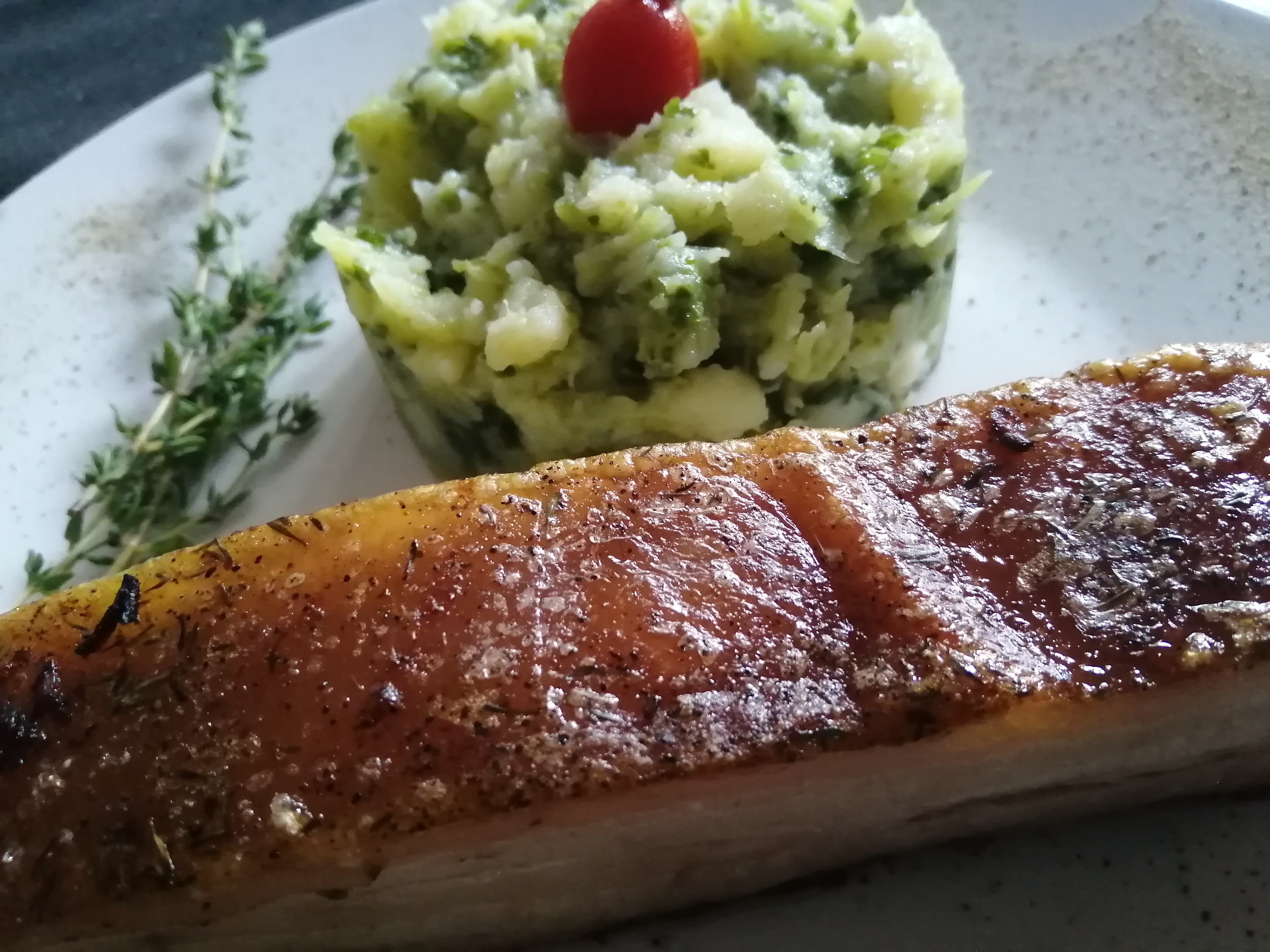 Trinxat de col i patata amb canssalada viada.